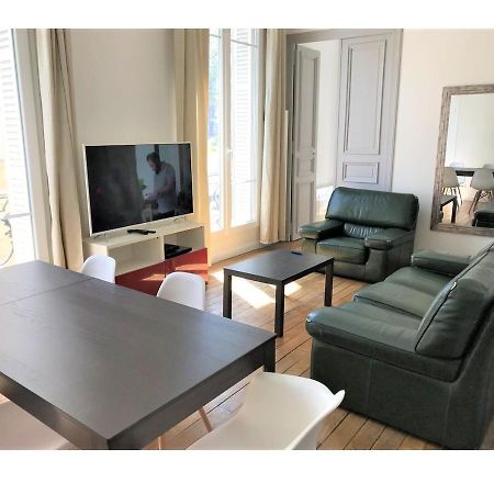 Appartement Avec Vue Cathedrale - 1 A Реймс Экстерьер фото